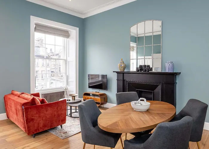 Dragon Suites Luxury Serviced Apartments At Albyn Place