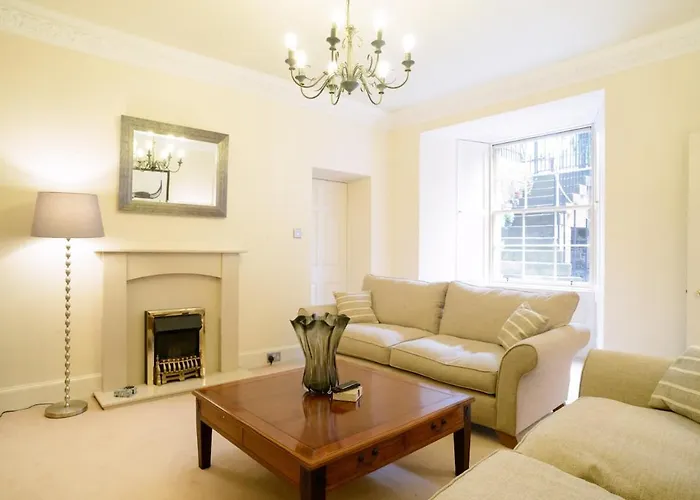 Beautiful Georgian 2 Bed Flat