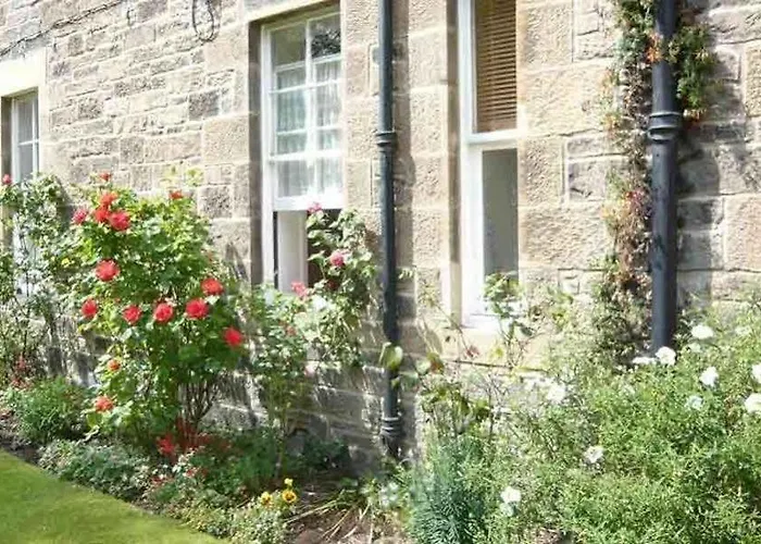 Royal Mile Apartments