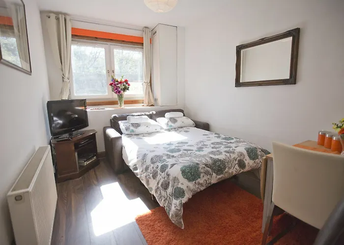 Wonderful Apartment Over Two Floors