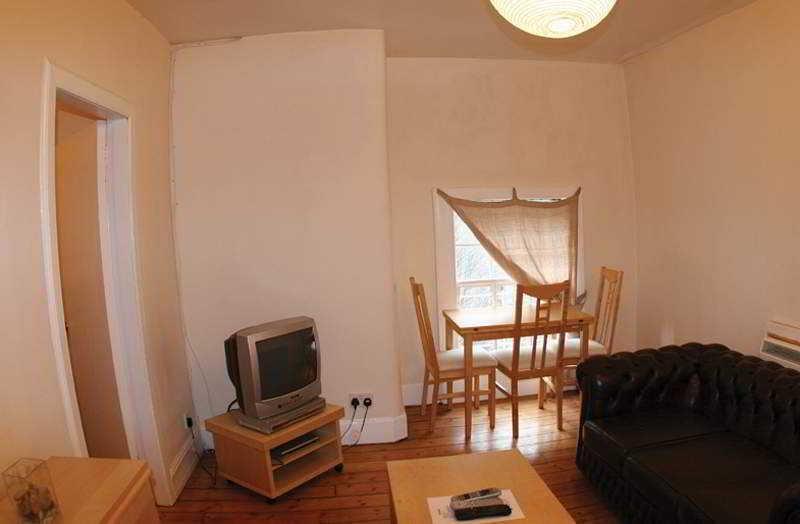 Hotel Court 3*