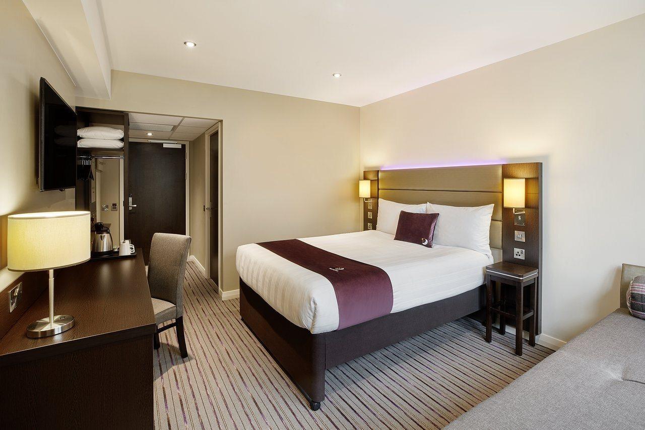 Hotel Premier East
