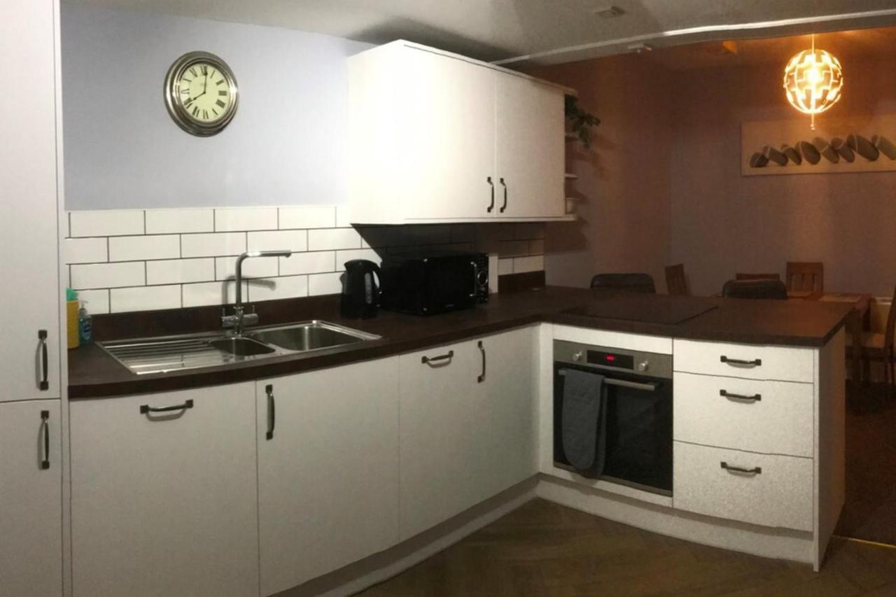 Gorgeous Abbeyhill Apartment *