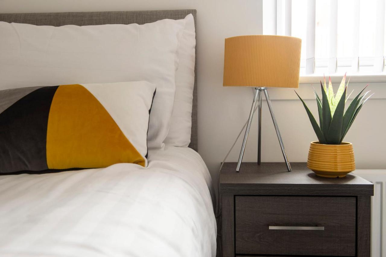 Guestready - Serene 2br W Yard & Parking - Sleeps Up To 6 Ferienhaus