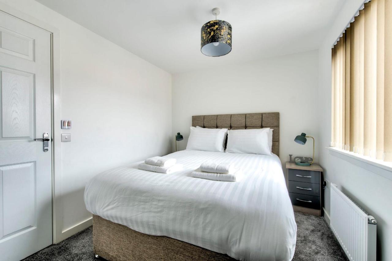 Guestready - Serene 2br W Yard & Parking - Sleeps Up To 6 * EDI