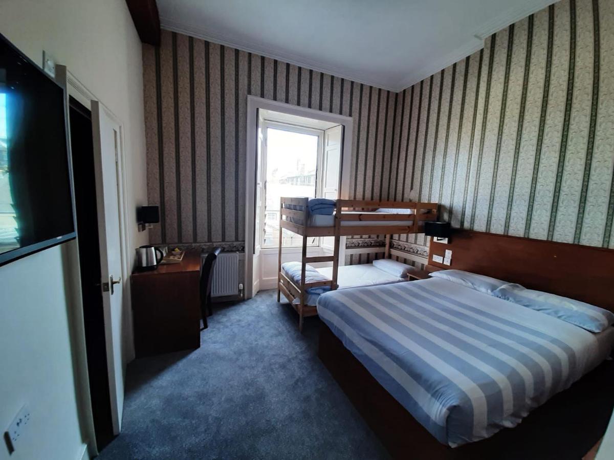 Adelphi Guest house
