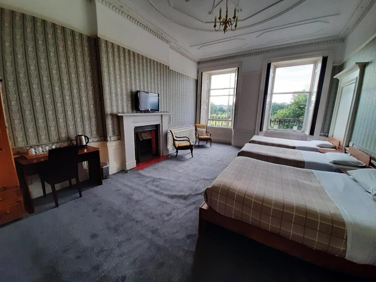 Adelphi 2* Edinburgh