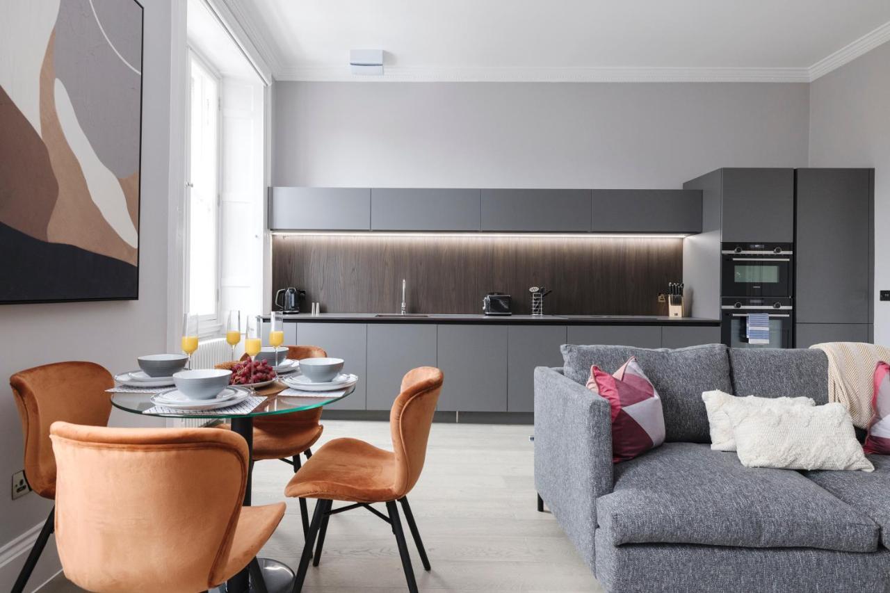Apartment Joivy Luxurious On Notable George Street EDI