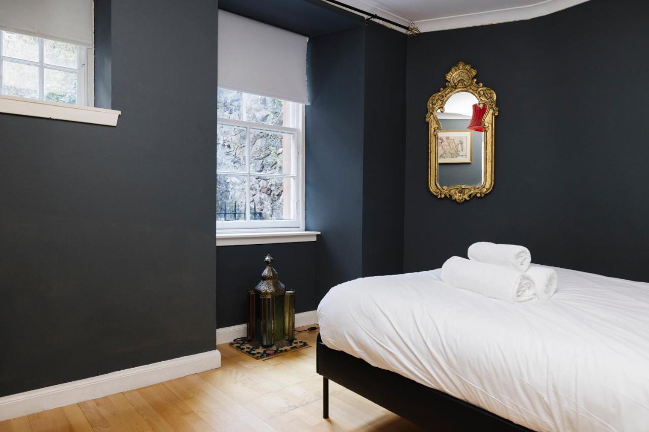 Joivy Charming With Patio Nearby The Castle Apartment Edinburgh