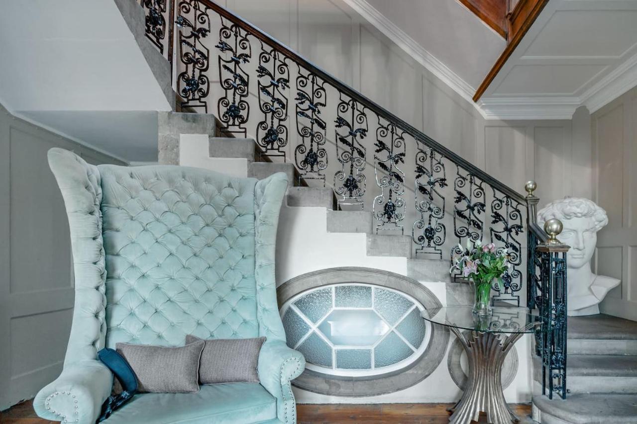 Holiday home Drylaw House, Grade A Listed Mansion Near Centre