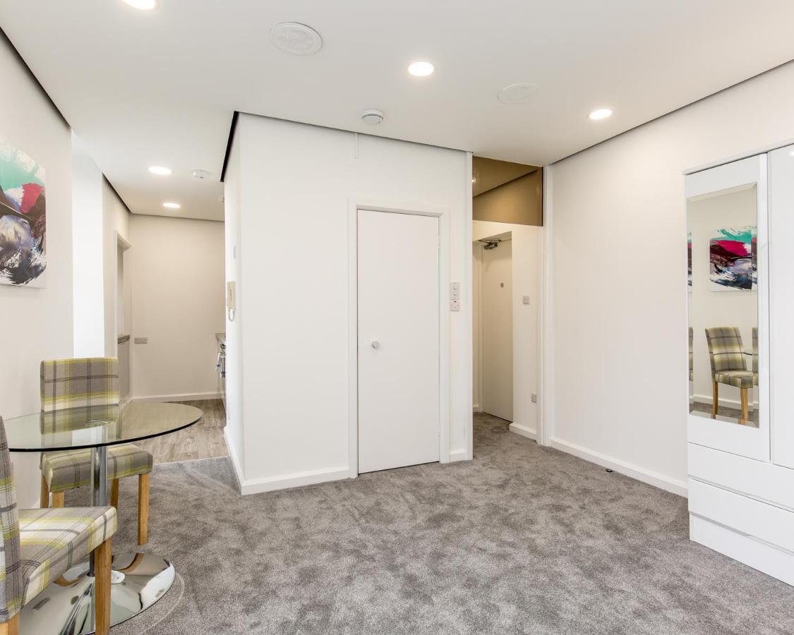 Refurbished Studio Next To The Royal Mile * EDI