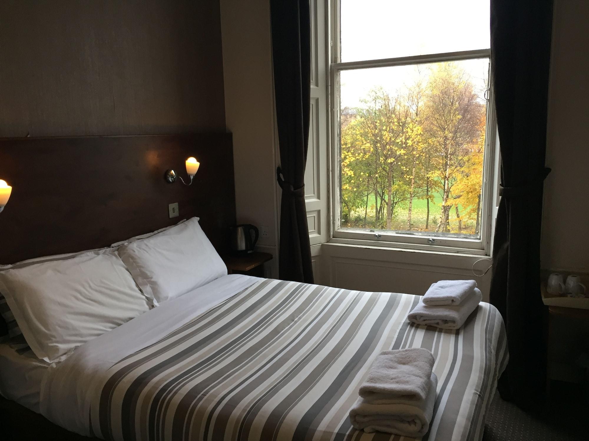 House Hotel