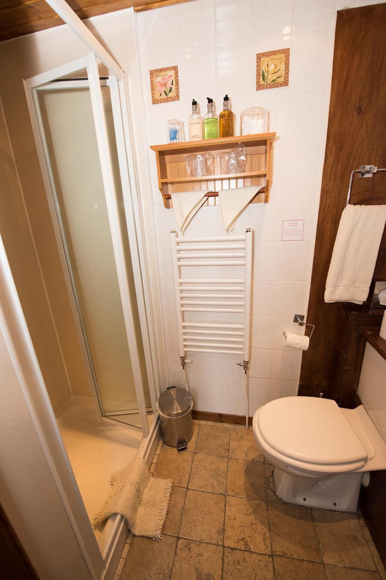 Guest house Sherwood 4*