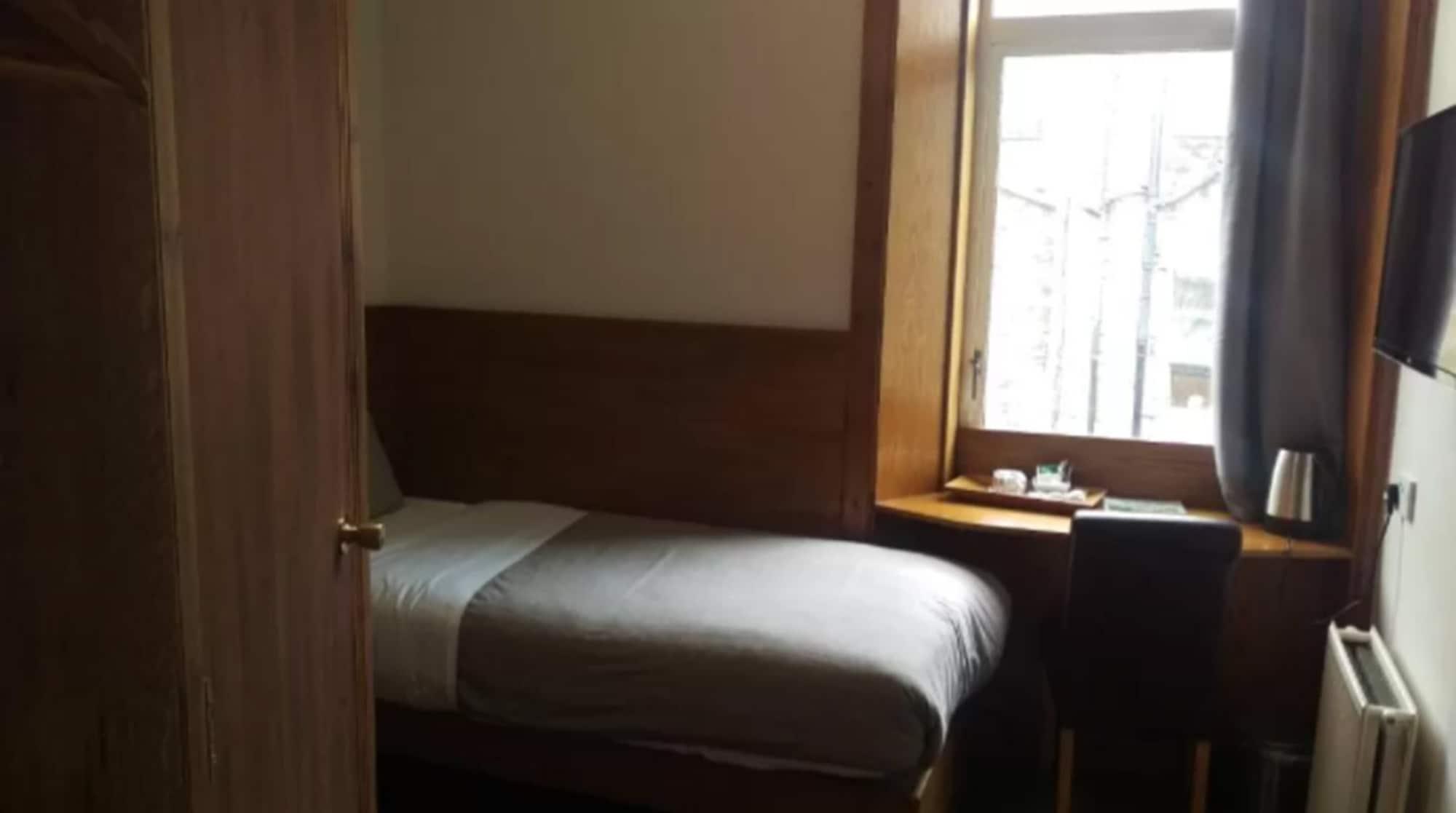 Gasthof Cambridge House 3*