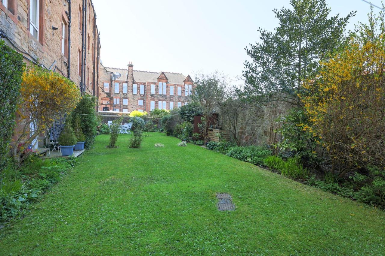 Joivy Gorgeous 1-bed Flat With A Shared Garden EDI