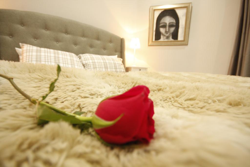 Art Apartment Edinburgh