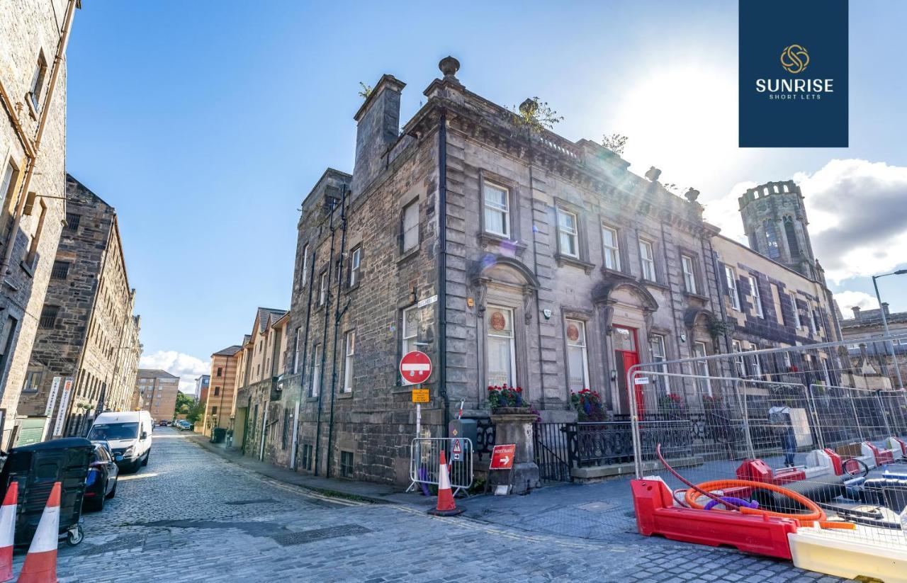 Apartment Cosy 1 Bed Main Door In Lovely Leith, Favourite For Tourists, Relocation, Businesses, Long Stays Welcome EDI