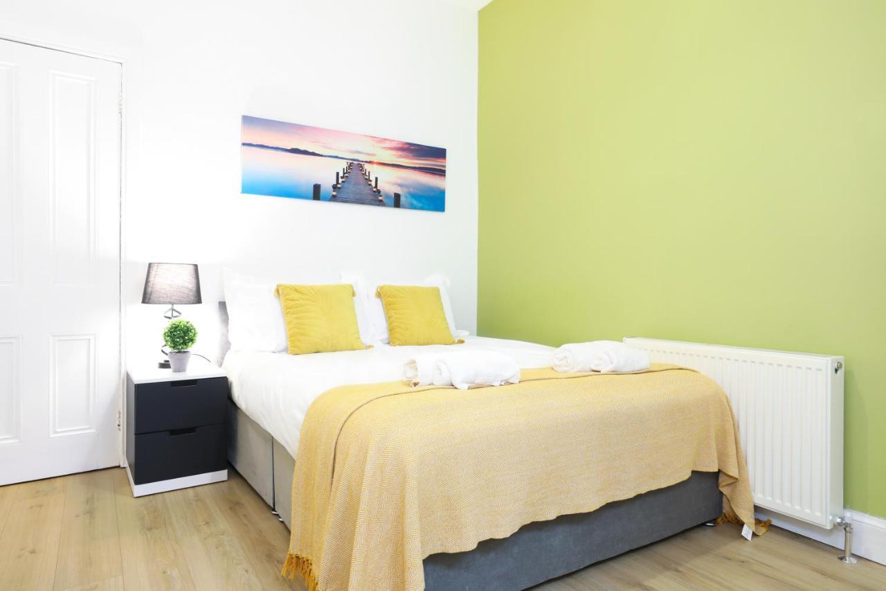 Stunning Modern 3 Bedroom * EDI