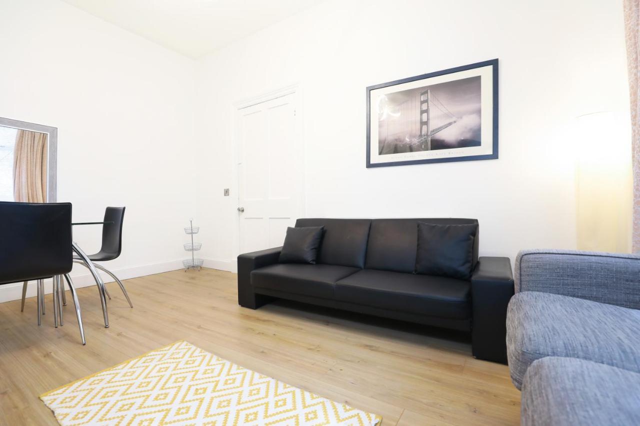 Stunning Modern 3 Bedroom * EDI