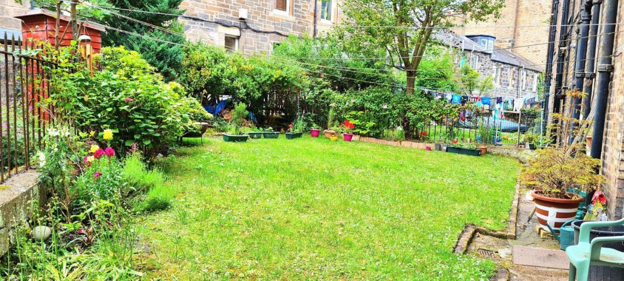 Apartment Stunning Modern 3 Bedroom EDI