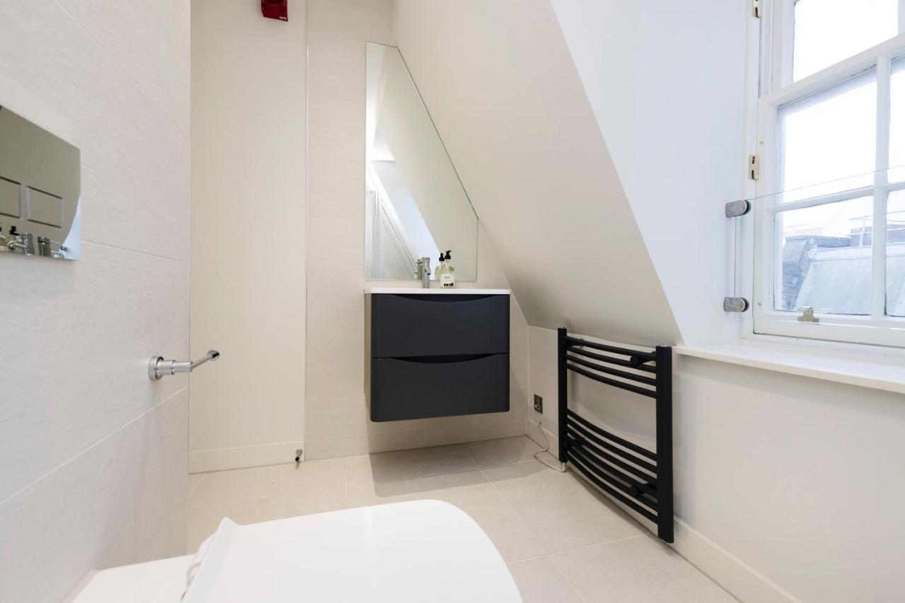 Apartment Joivy Tasteful On Rose South Edinburgh