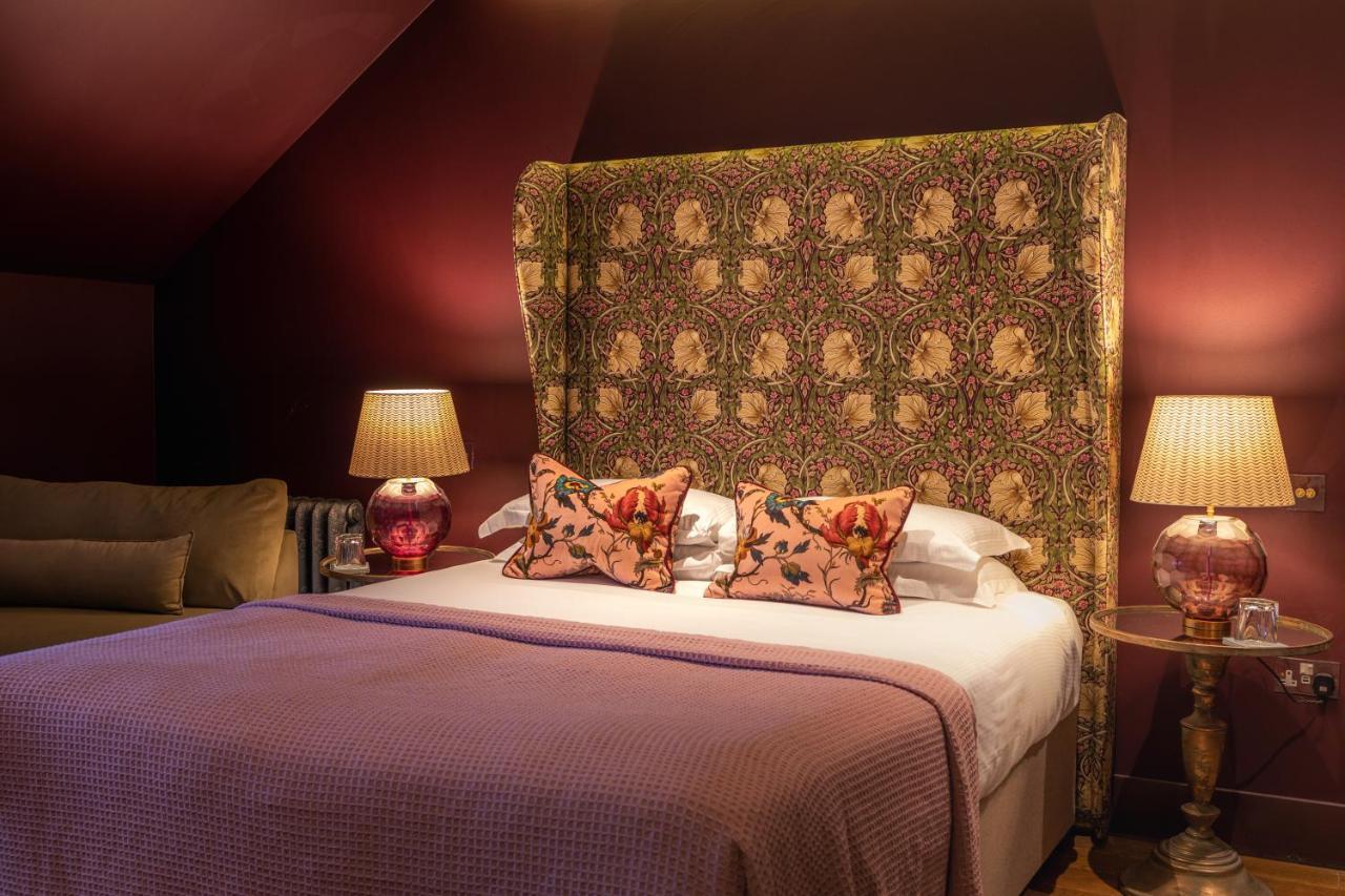 The Raeburn Hotel