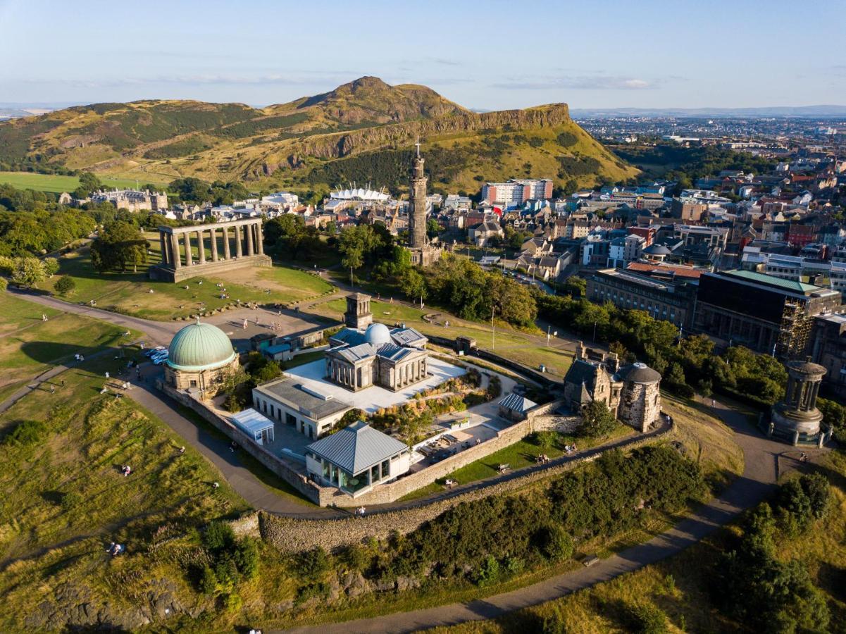 Holiday home Joivy Observatory Unique House On Calton Hill Edinburgh