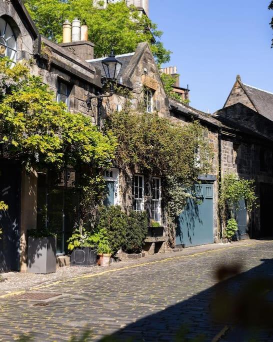 Circus Lane 4 Bed Mews In Picturesque Holiday home