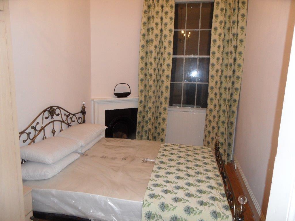 Apartment Cockburn Street Edinburgh