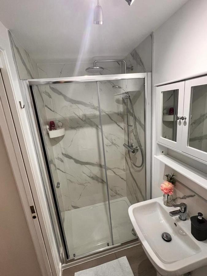 En-suite With Independent Entrance. Gasthof