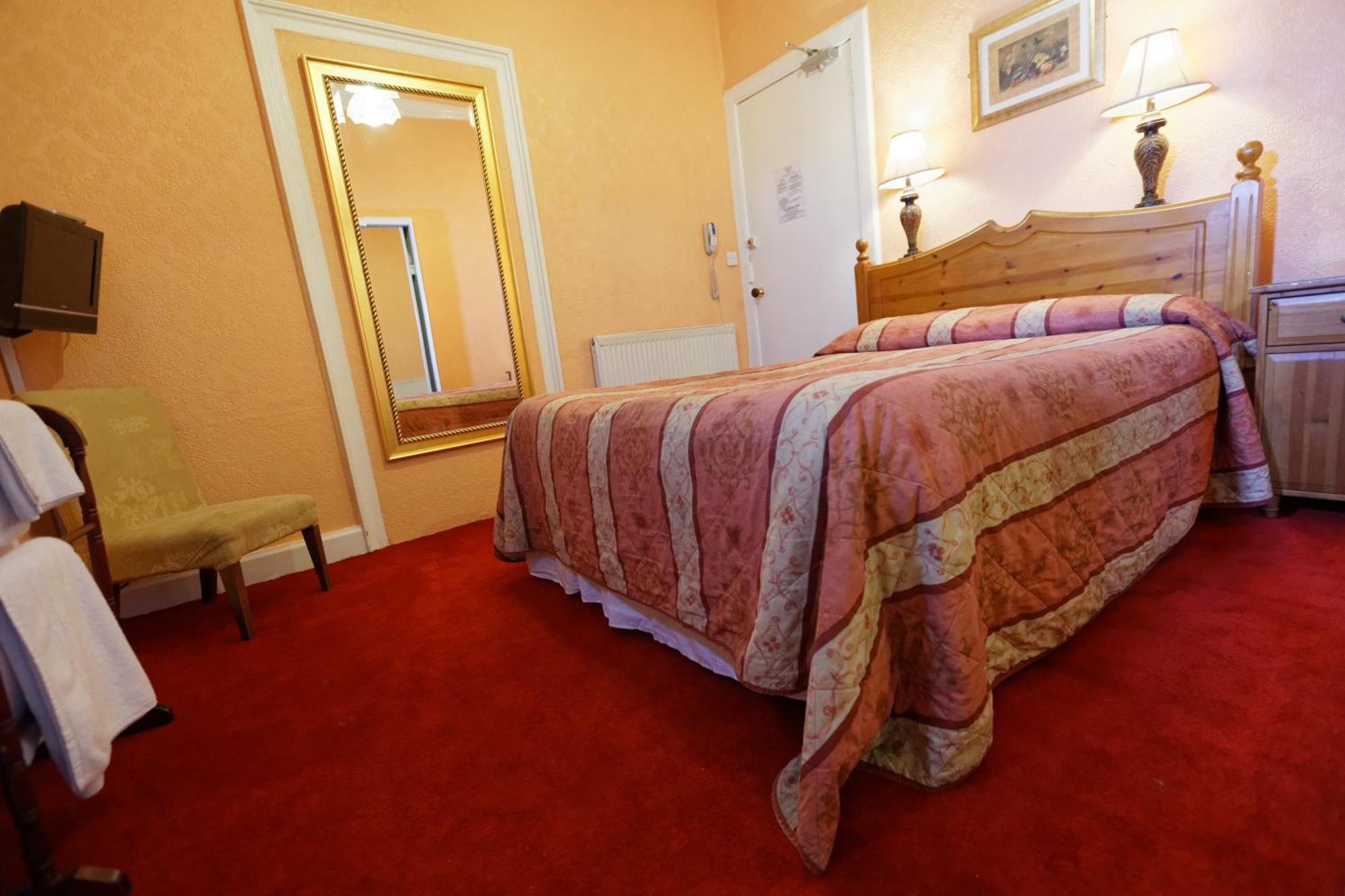 Averon Guest house