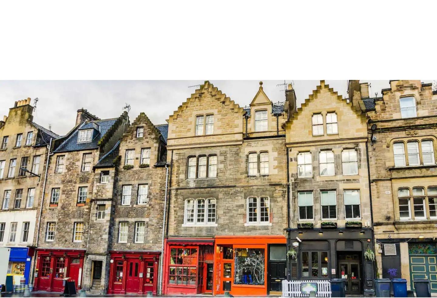 3 Bedrooms Flat In Old Town Sleeps 6 * Edinburgh