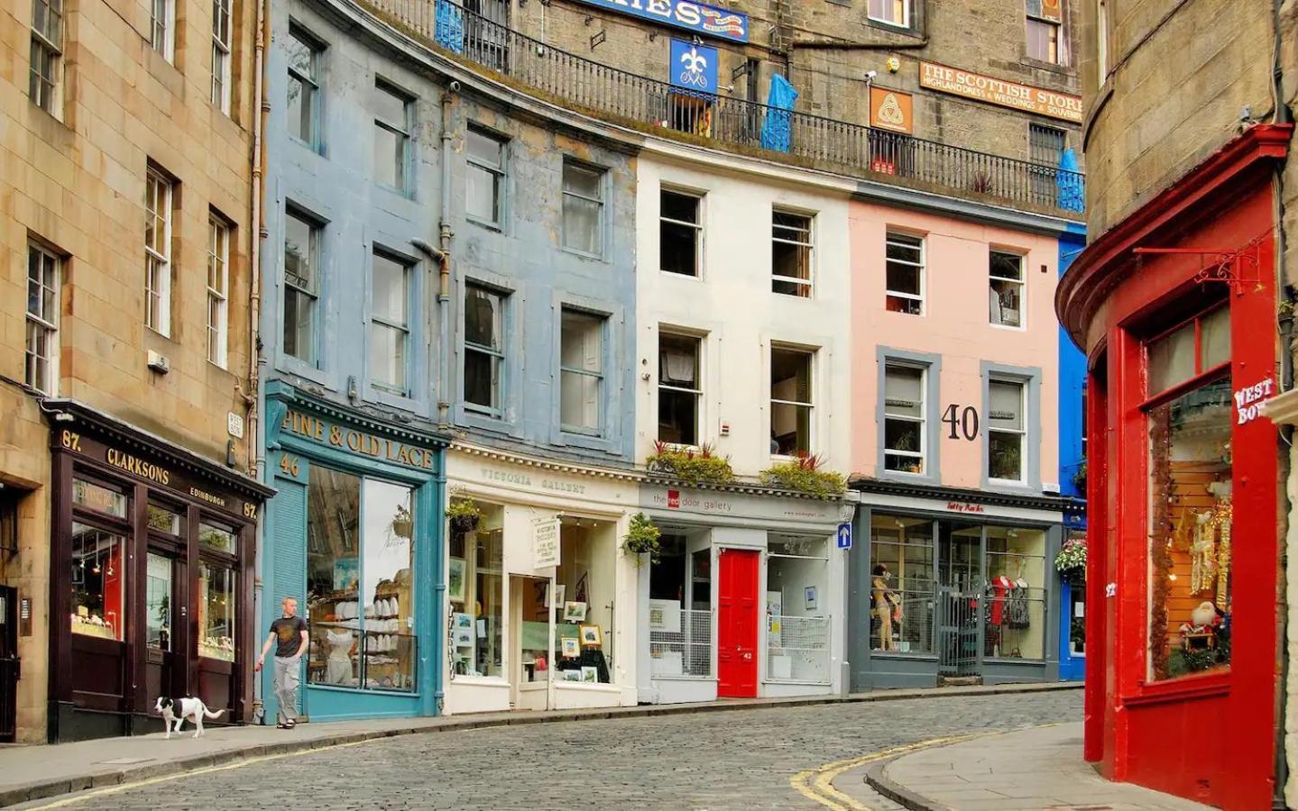 Apartment 3 Bedrooms Flat In Old Town Sleeps 6 Edinburgh