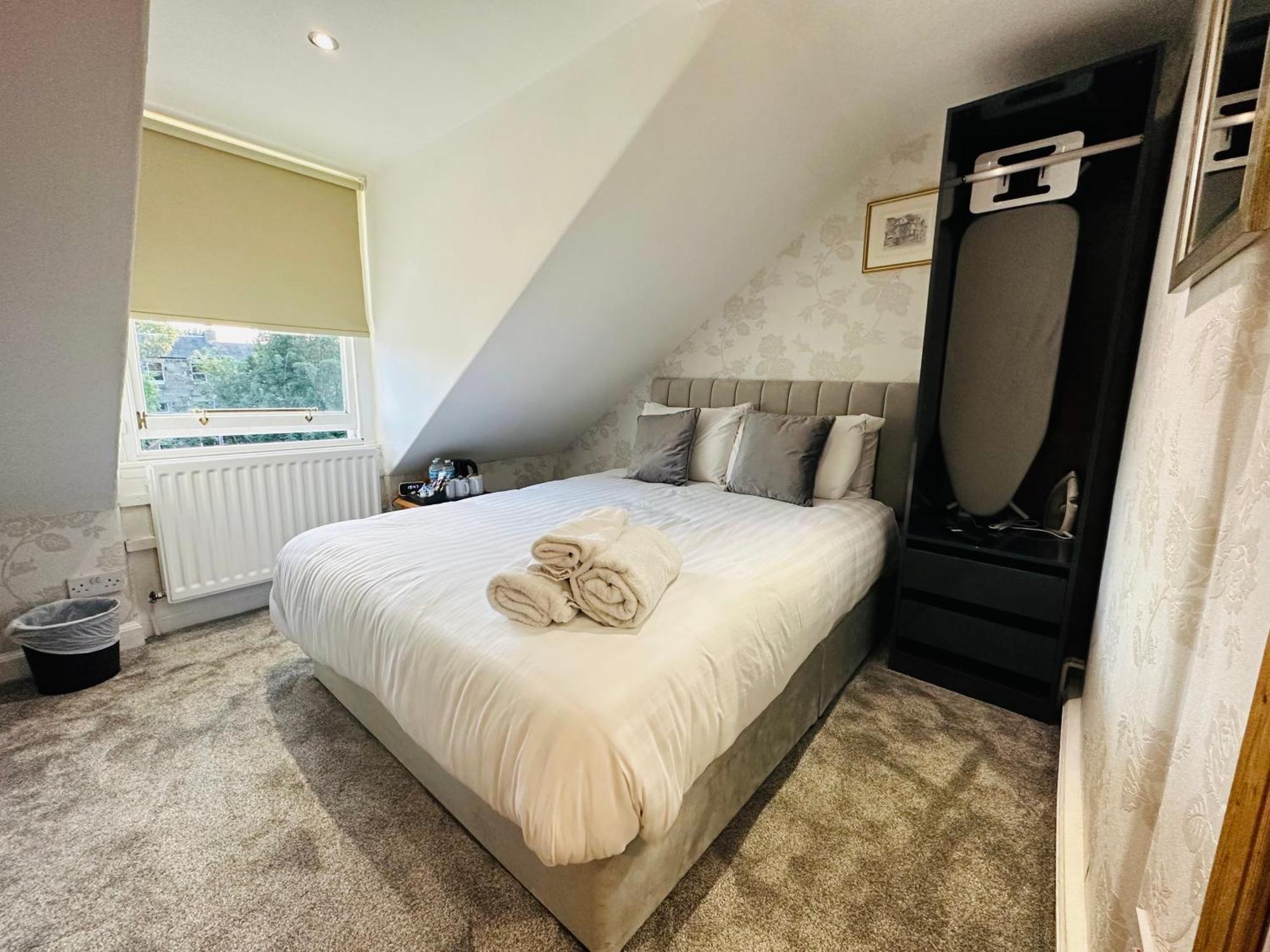 Abbotsford 3* Edinburgh