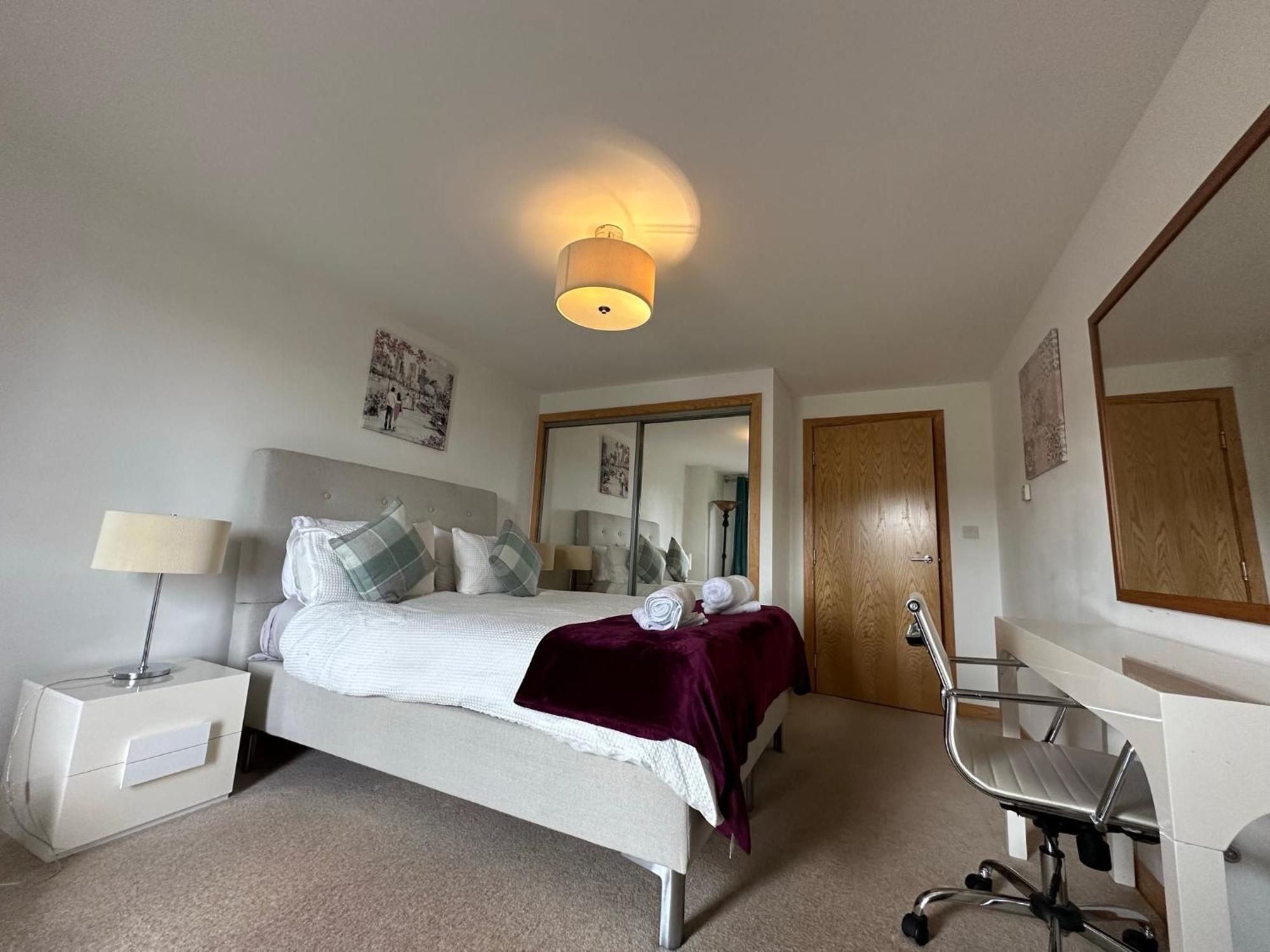 Modern Specious Three Bedroom In *