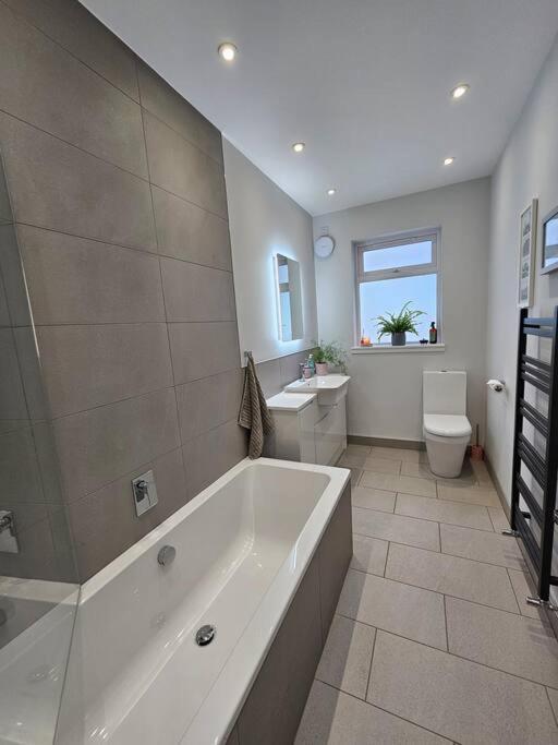 Ferienhaus Kaimes Kip: Stylish Five Bedroom *