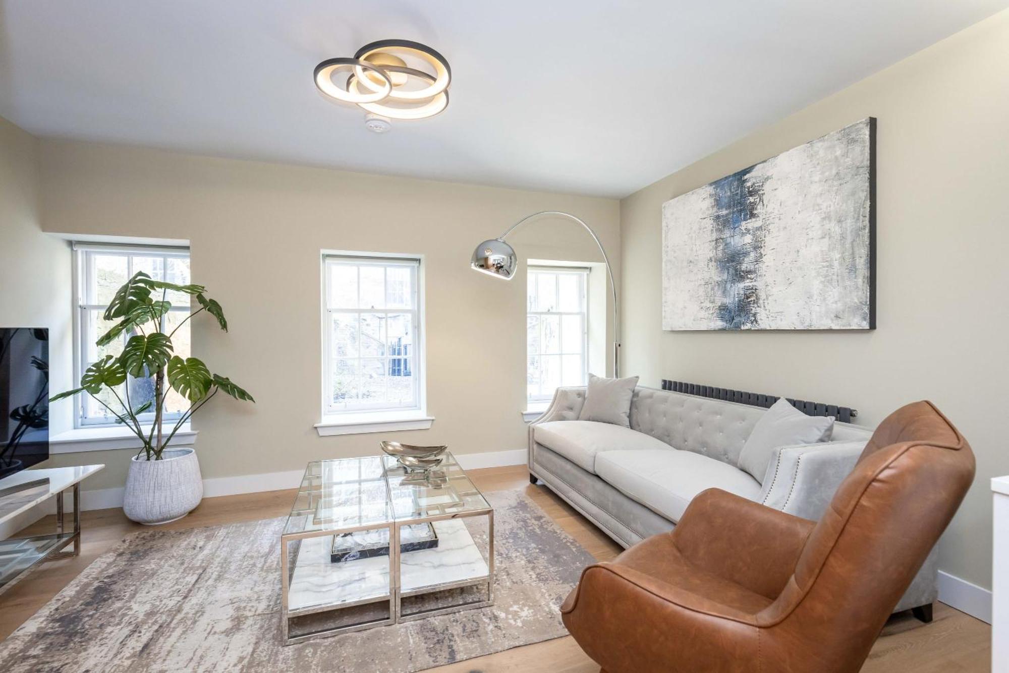 Ferienhaus Dragon - Centre 2 Bed Luxury Mews House *