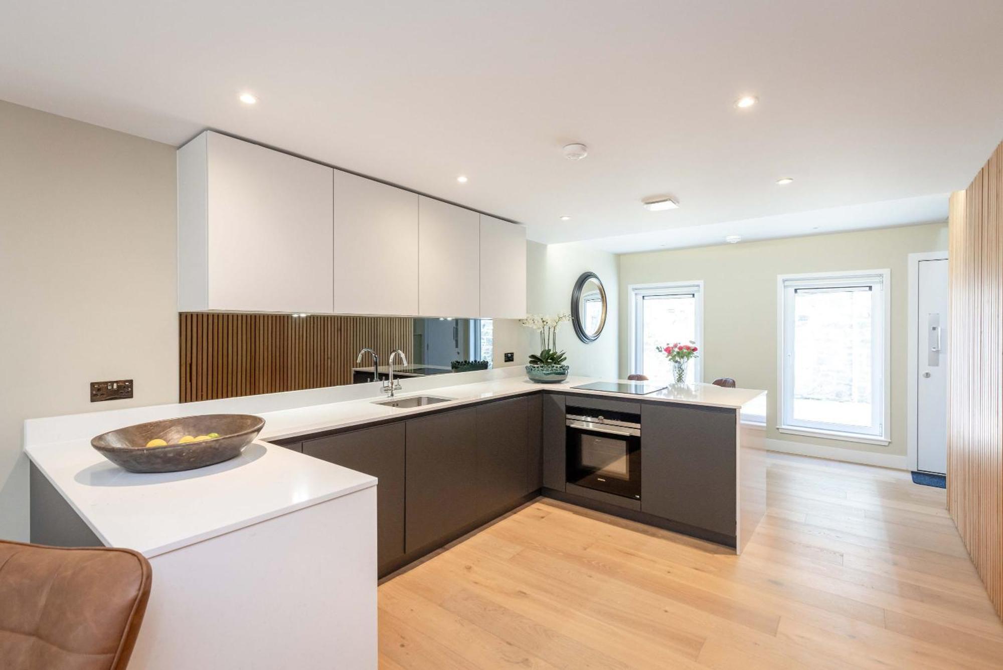 Ferienhaus Dragon - Centre 2 Bed Luxury Mews House