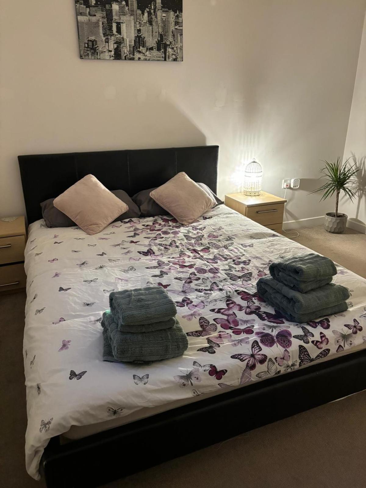 Comfy With Private Bathroom Campsite *