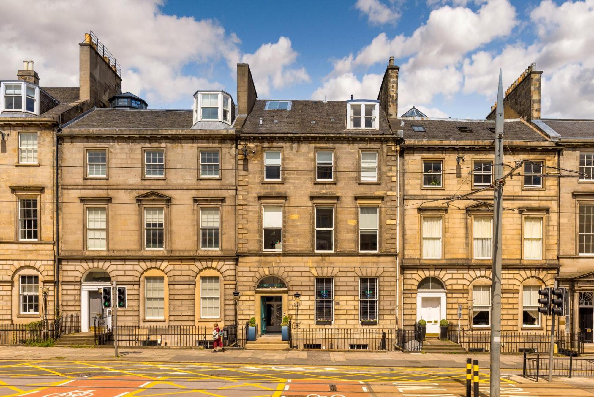 28 York Place Hotel 2*