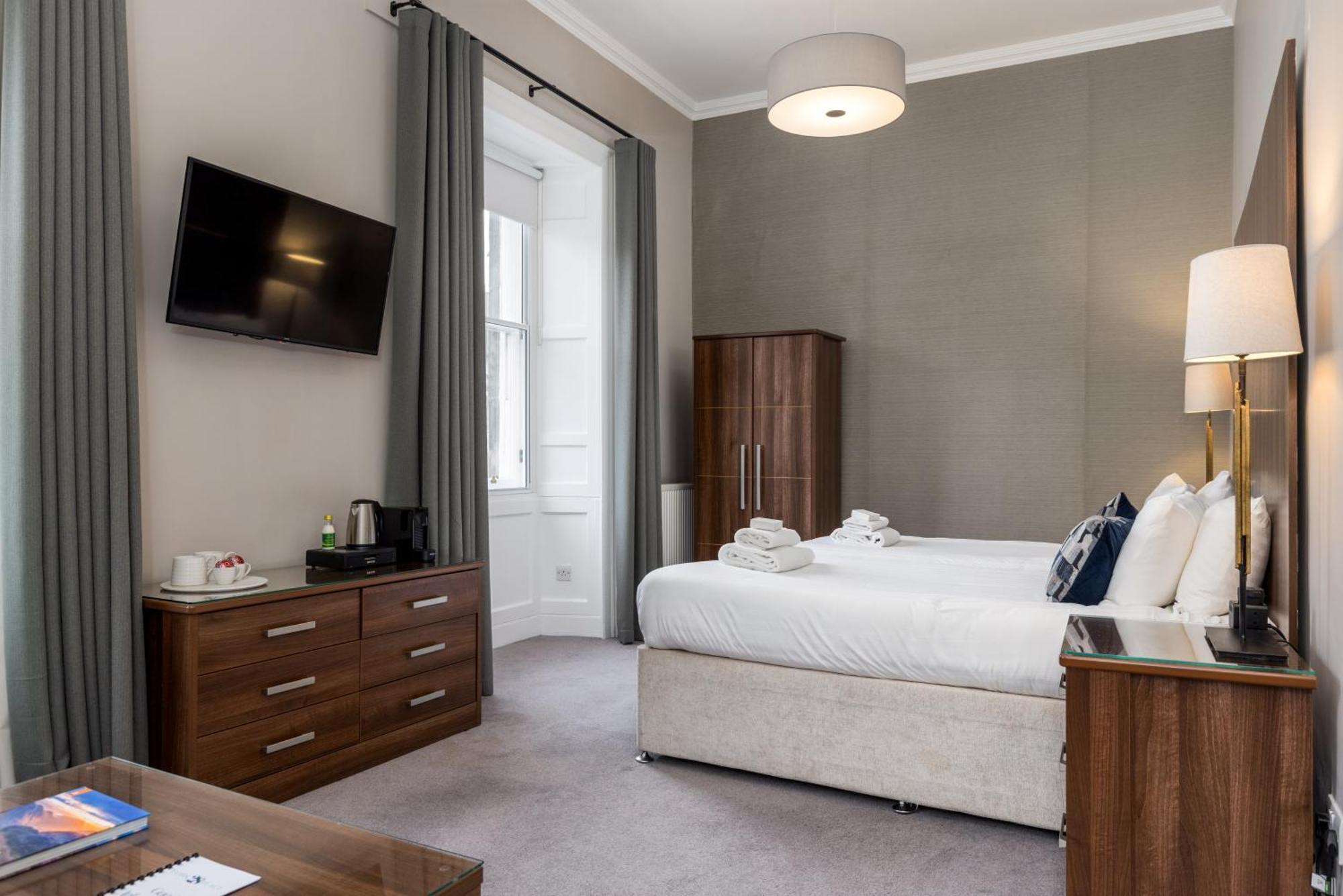 28 York Place Hotel 2*