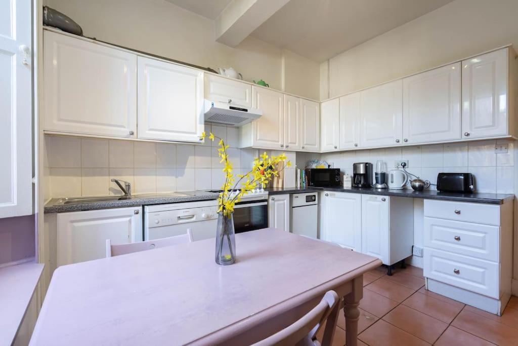 Claremont Townhouse Holiday home Edinburgh