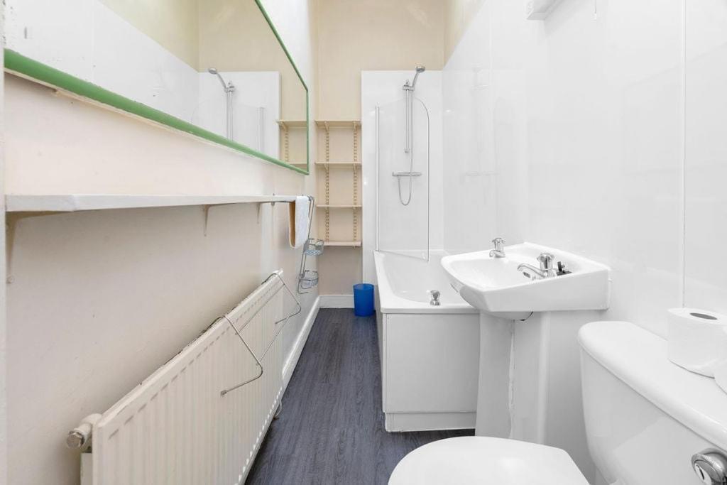 Apartment Family In *