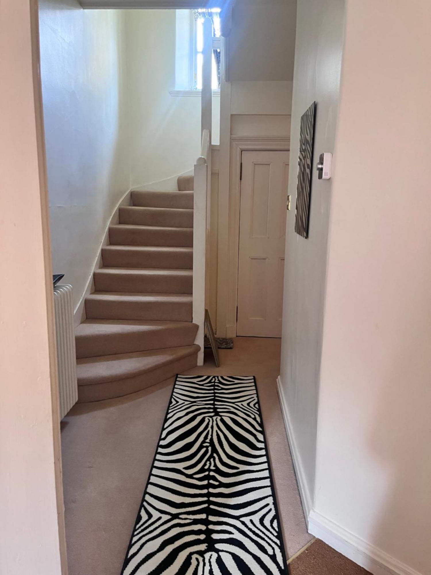 Private In Charming Detached House In Newington Privatunterkunft EDI