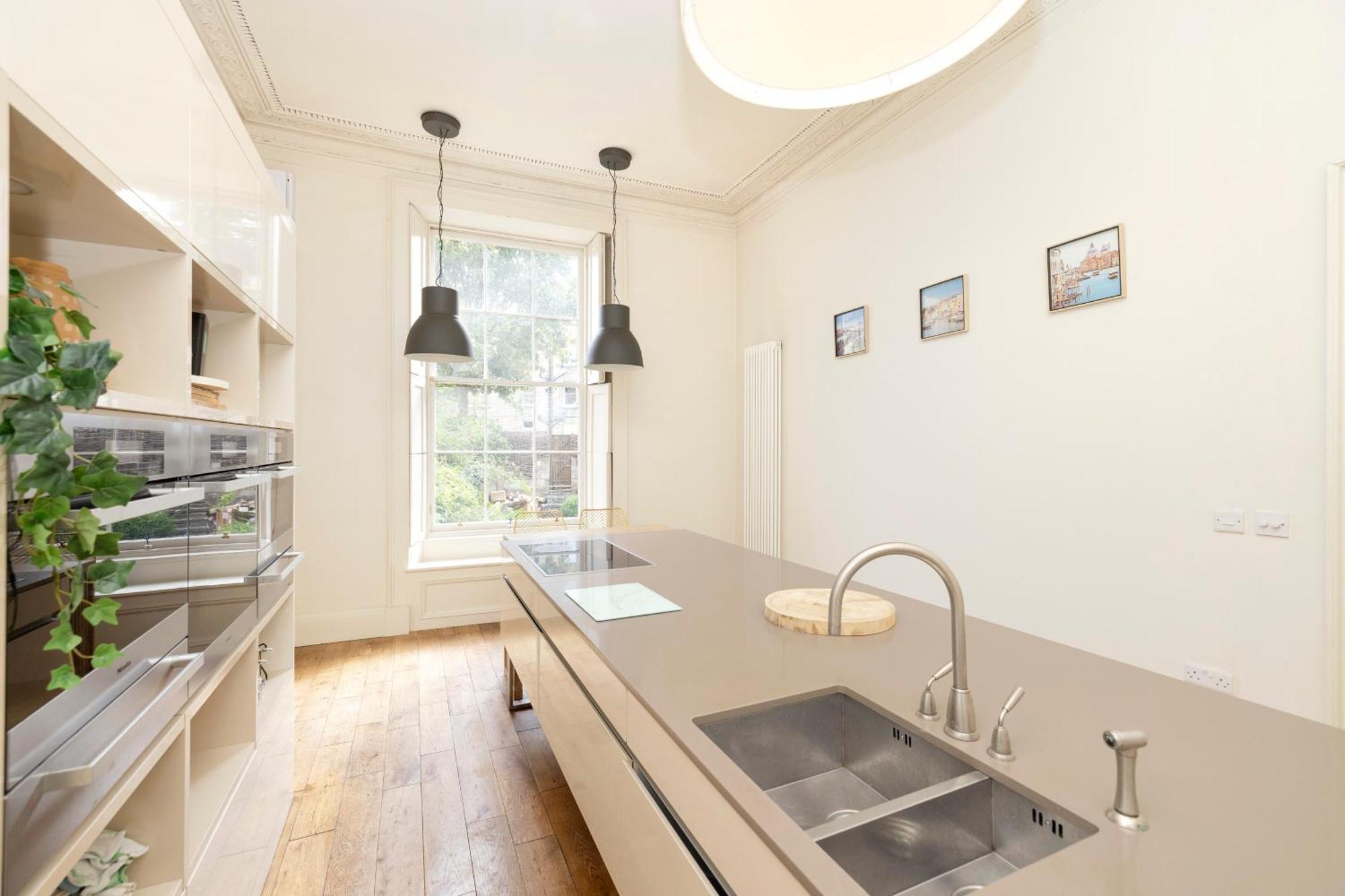 Joivy Exclusive House With Free Parking Edinburgh