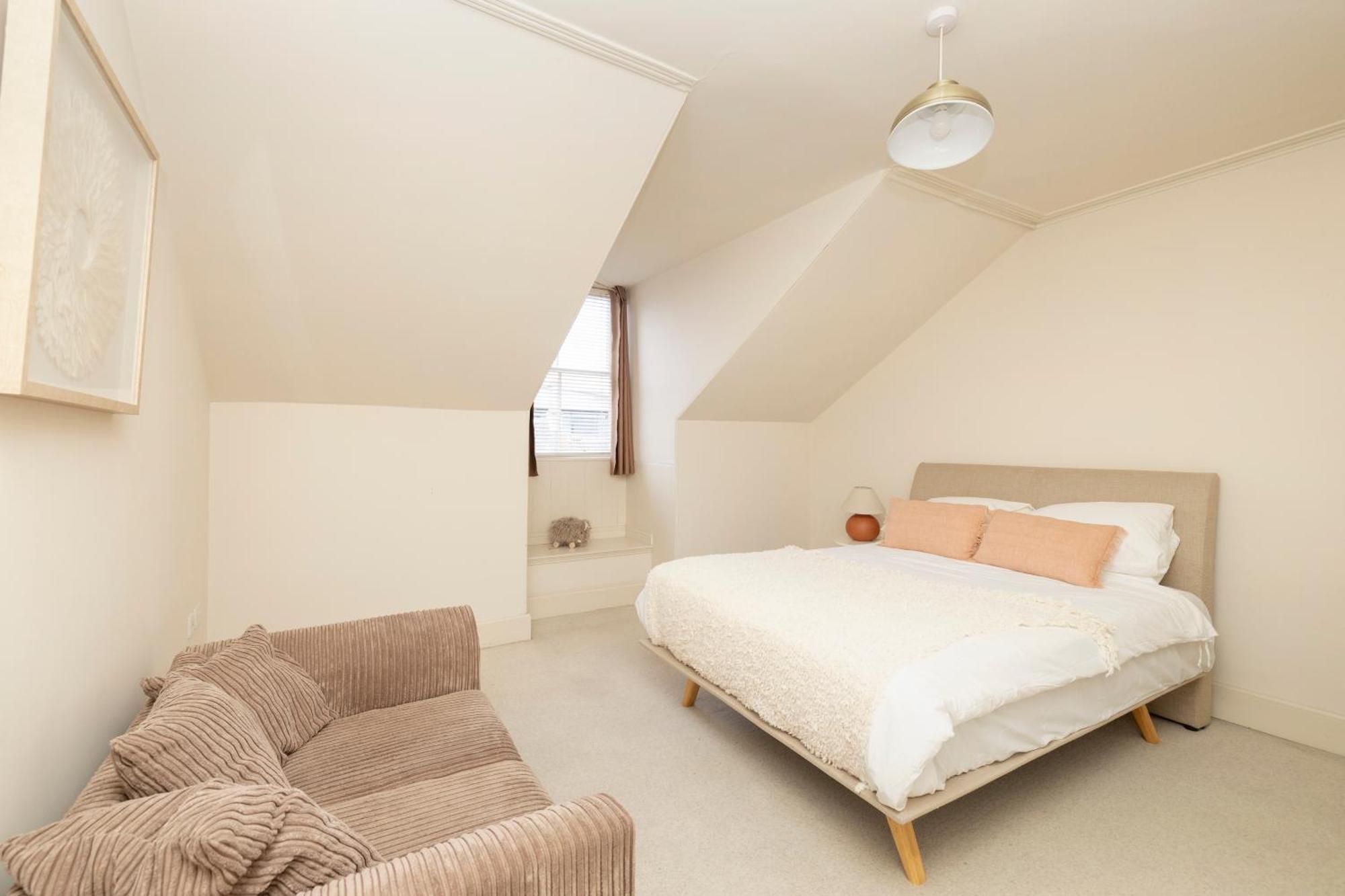 Joivy Exclusive House With Free Parking Apartment *