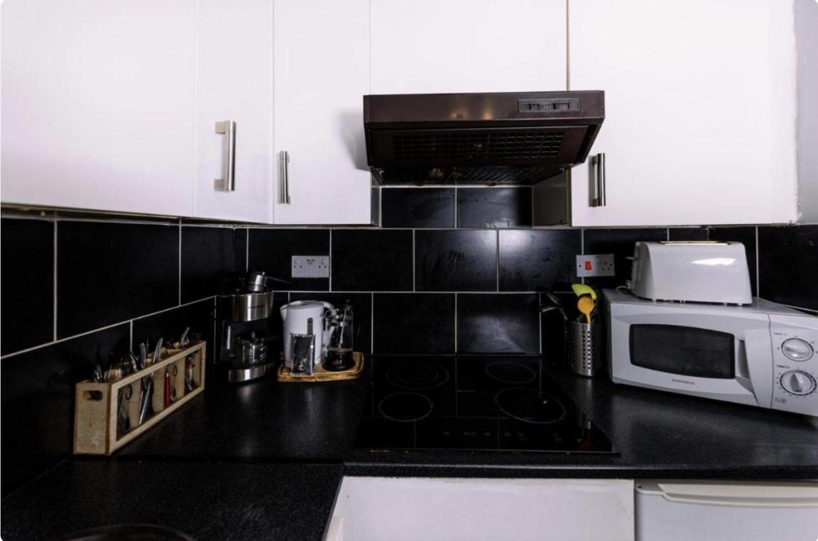Cozy City Center Apt - Meadows 5! Edinburgh