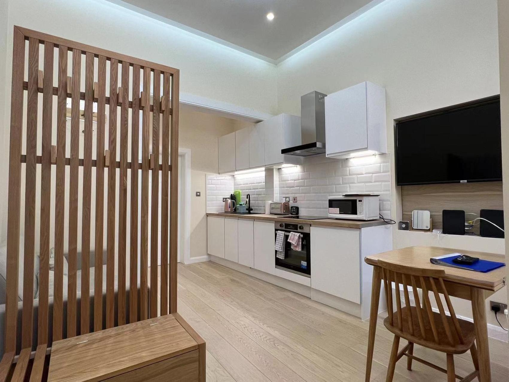 Centre 1bed Flat Near Castle & Uni
