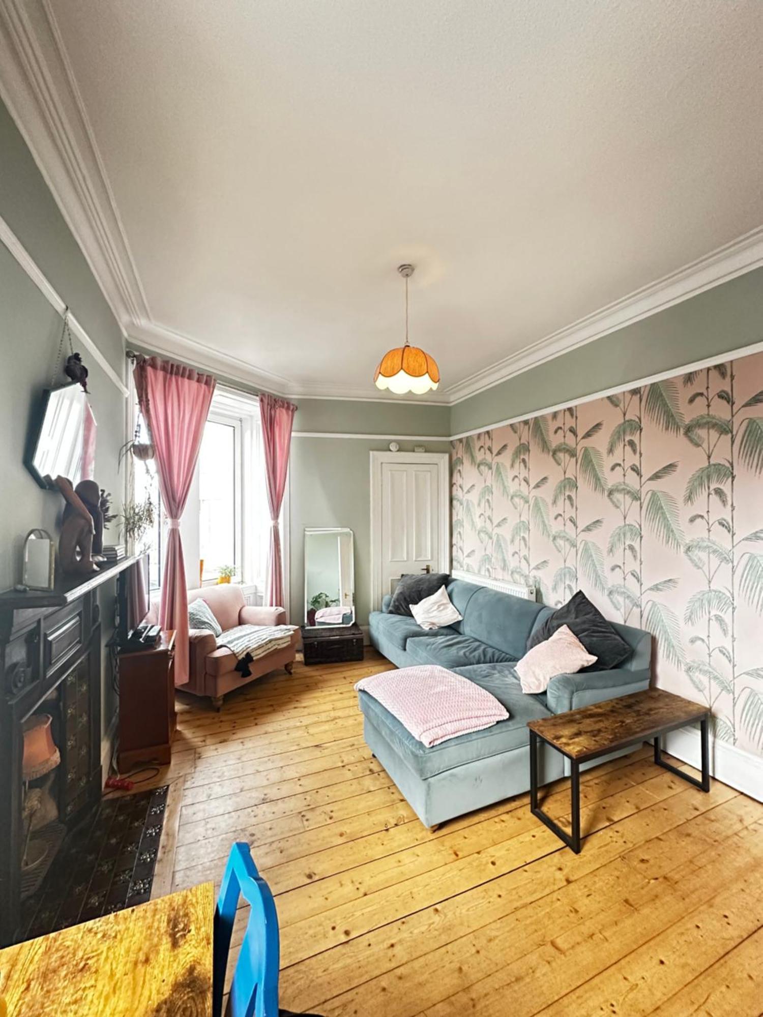 Cosey And Vibrant Flat In Leith, Apartment Edinburgh