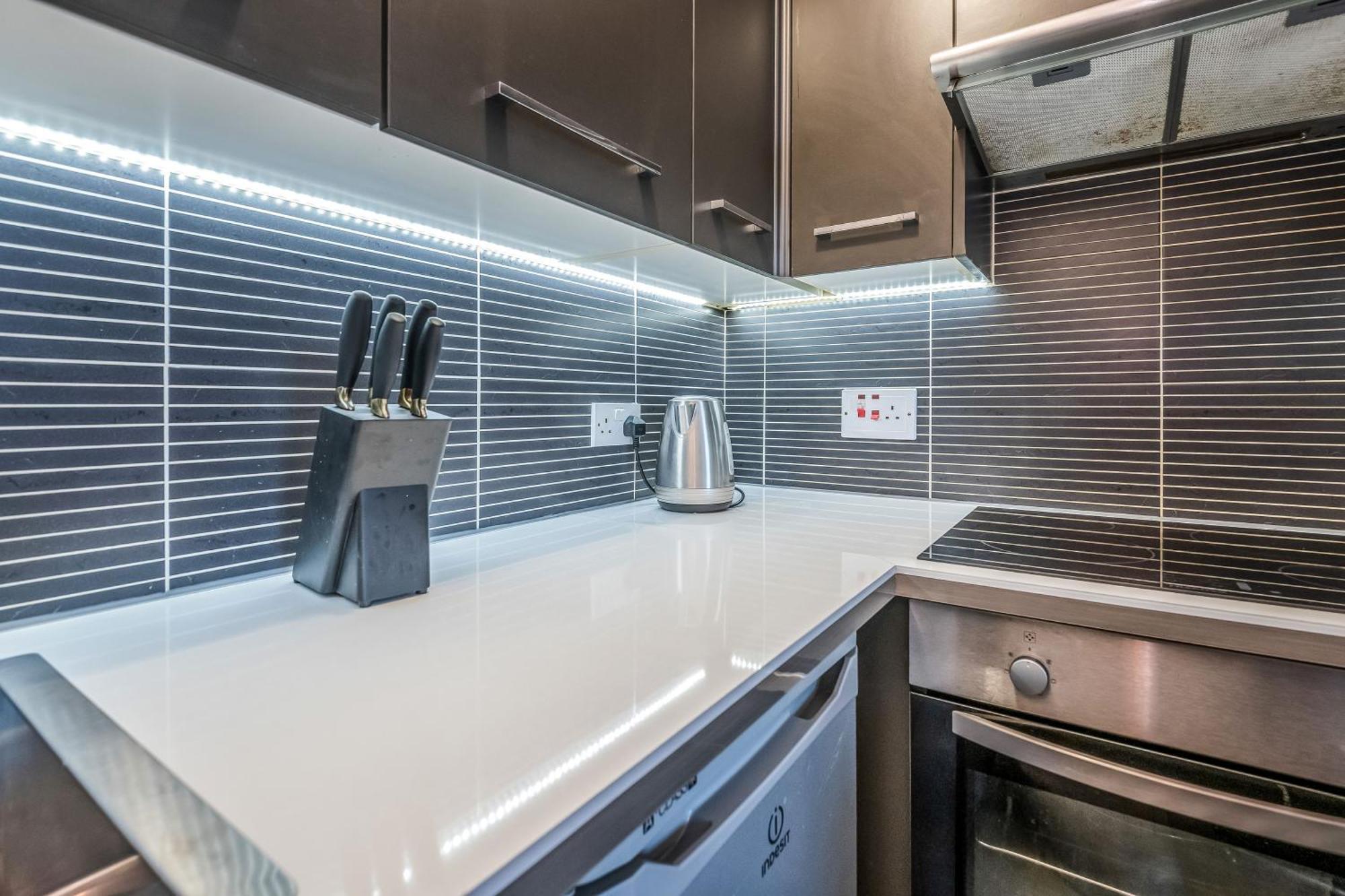 Apartment Cosy From Near Holyrood Palace Edinburgh